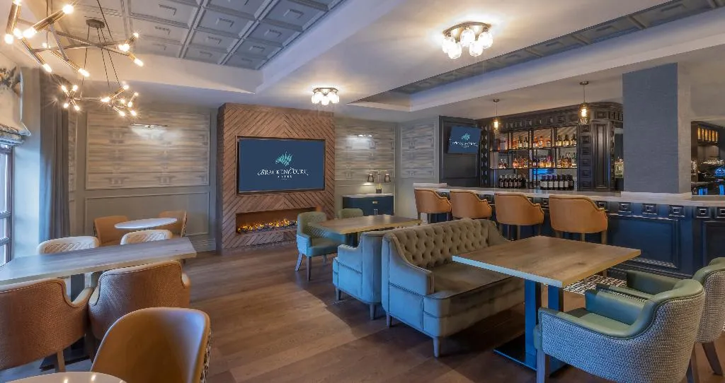 Bar, Bracken Court Hotel, Dublin