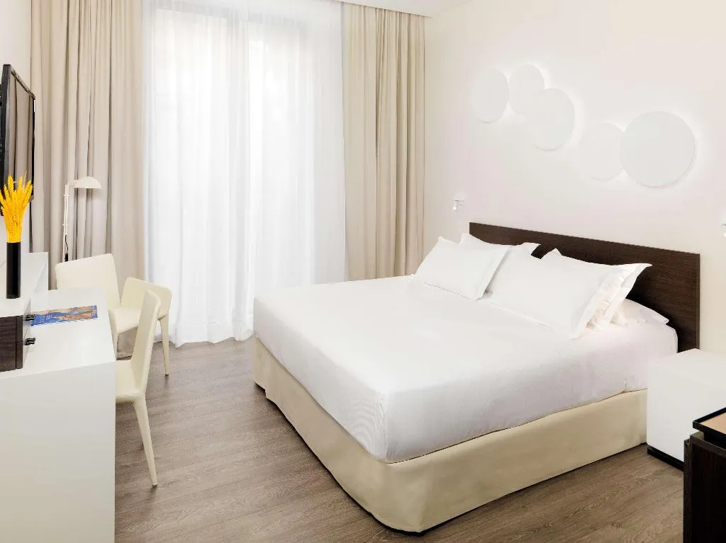 Room, H10 Port Vell, Barcelona