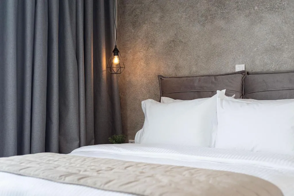 Room, Athenian Spirit, Athens