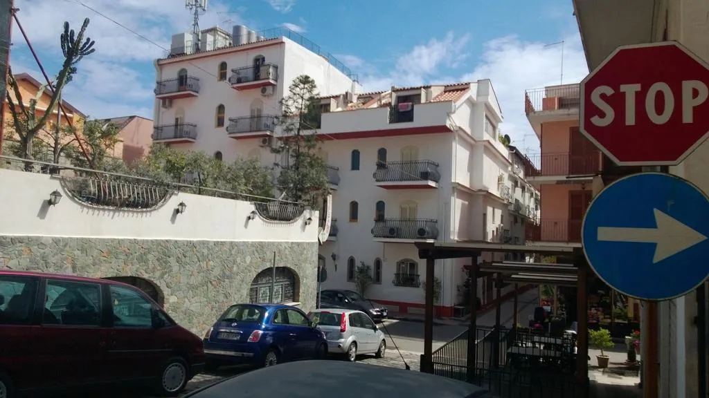 General view, Hotel Da Peppe, Catania