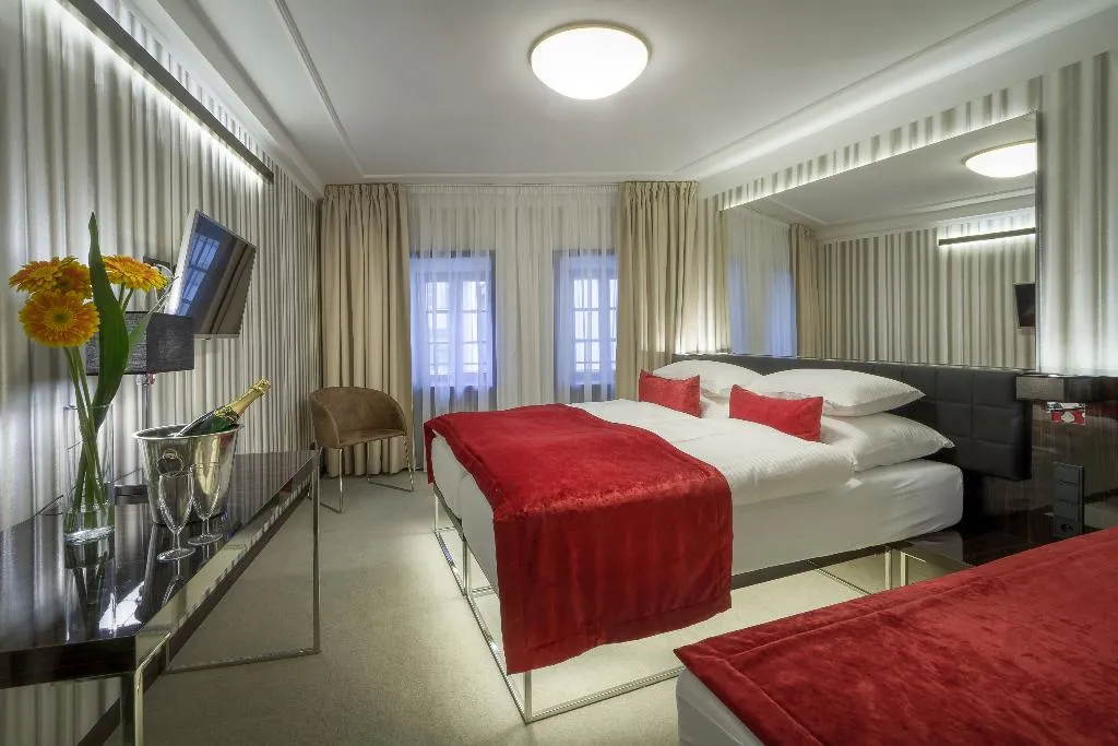 TRIPLE STANDARD Room, Clementin, Prague