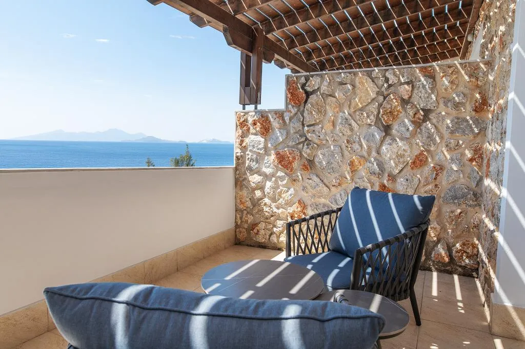 Double or Twin DELUXE Room, Grand Blue Beach Hotel, Kos