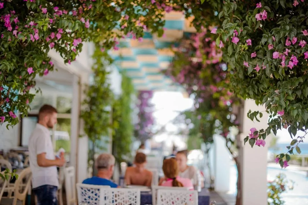 Restaurant, Drymades Inn Resort, Kavaje