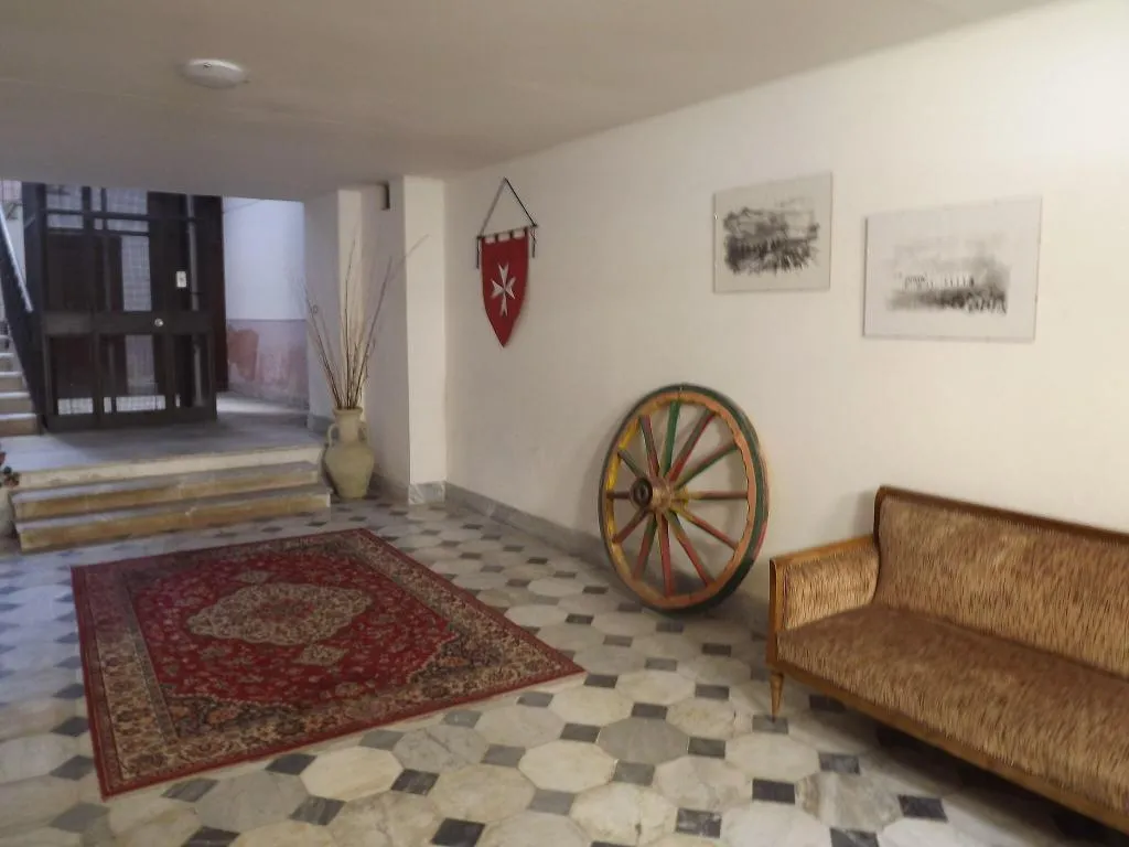 Lobby, I Cavalieri Di Malta, Palermo