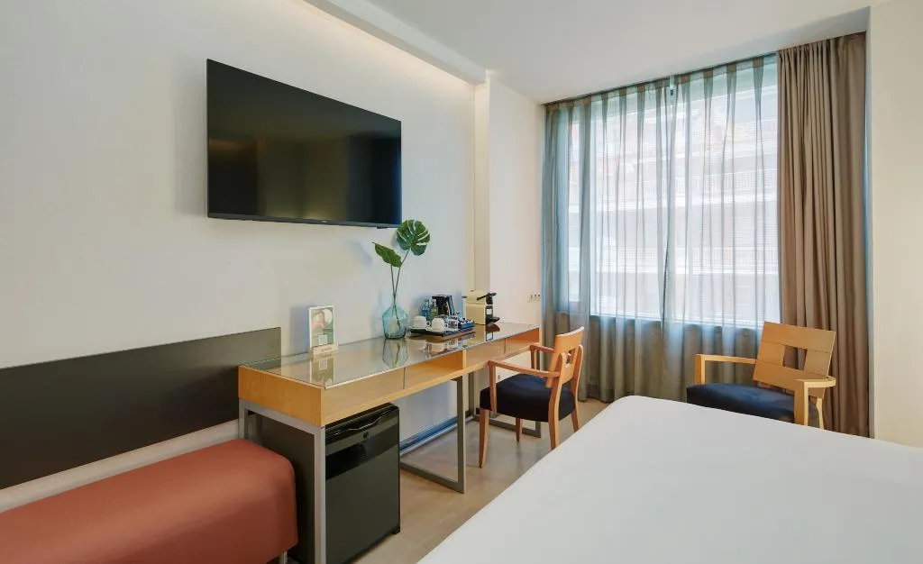 DOUBLE SUPERIOR Room, Sercotel Caspe, Barcelona