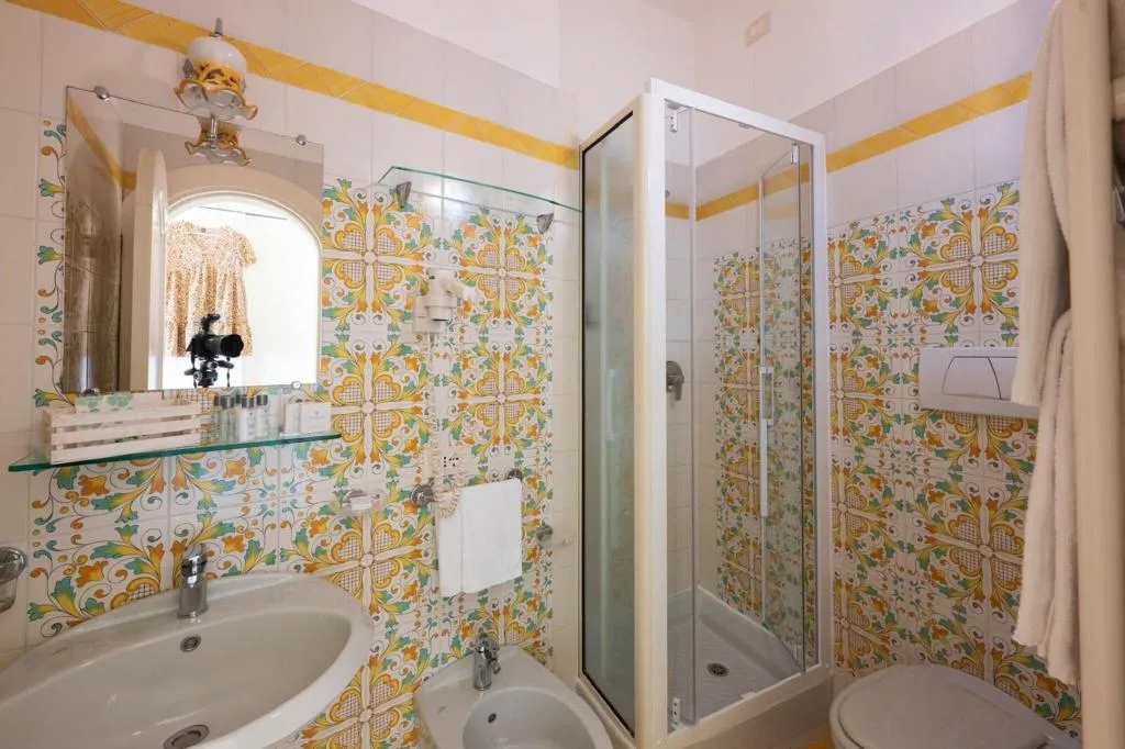 DOUBLE SEA VIEW Room, Palazzo Talamo, Naples