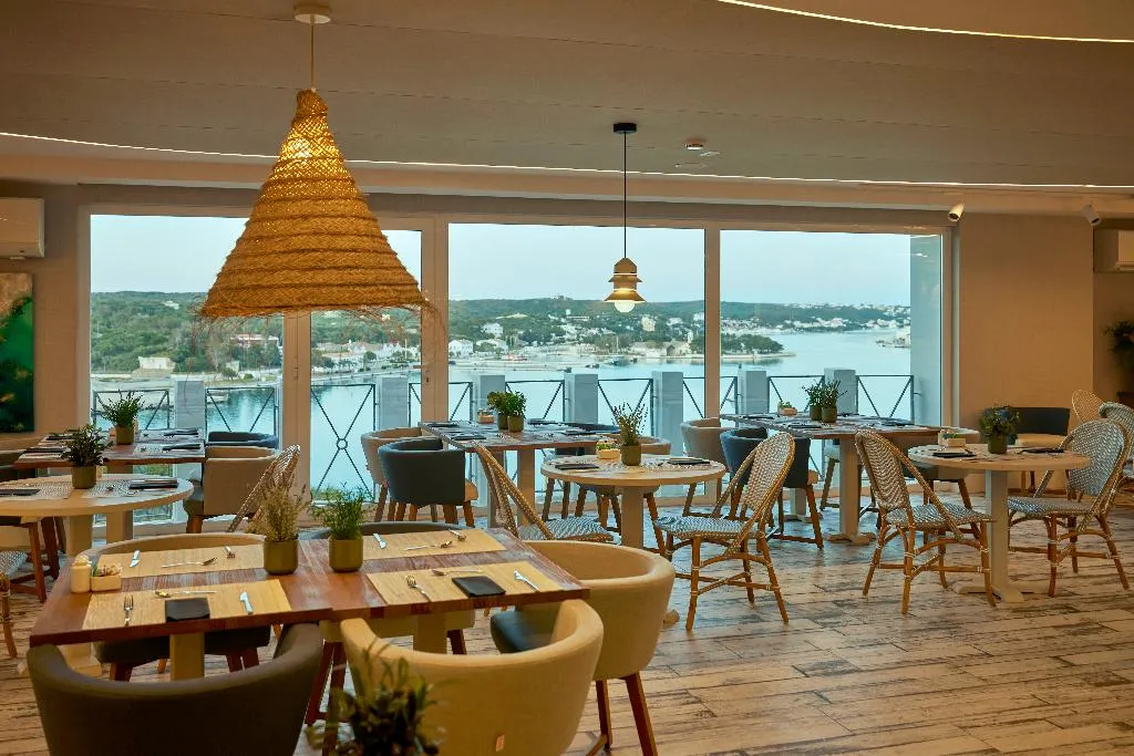 Restaurant, Catalonia Mirador des Port, Menorca