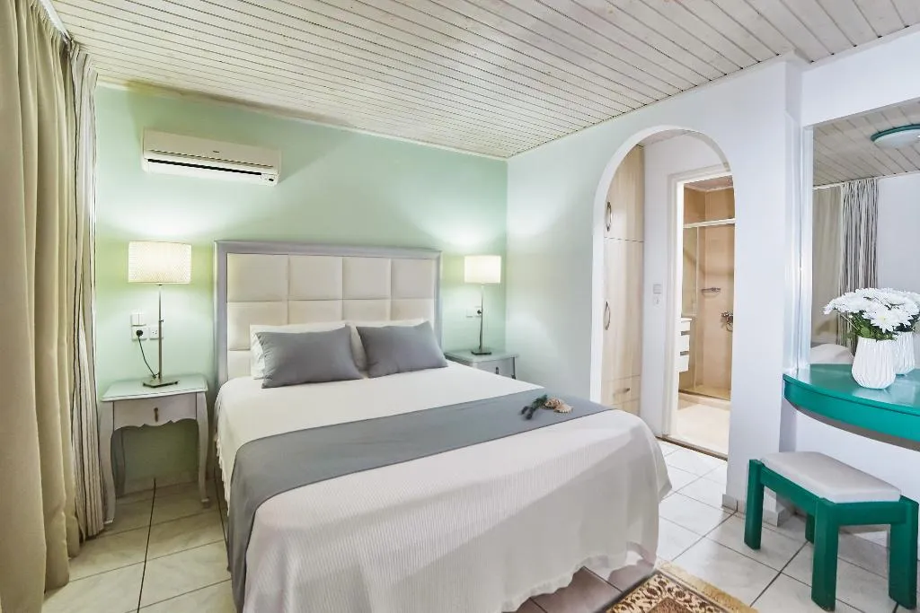 STUDIO SUPERIOR CAPACITY 3 Room, Villa Mare Monte, Crete