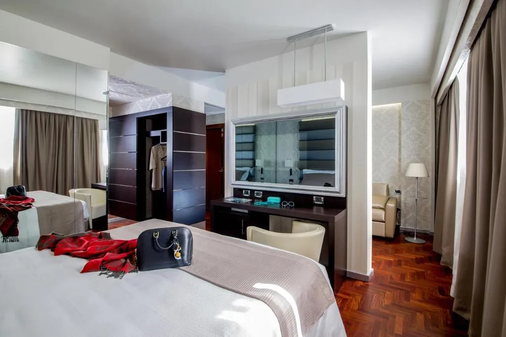 Room, Enea, Rome