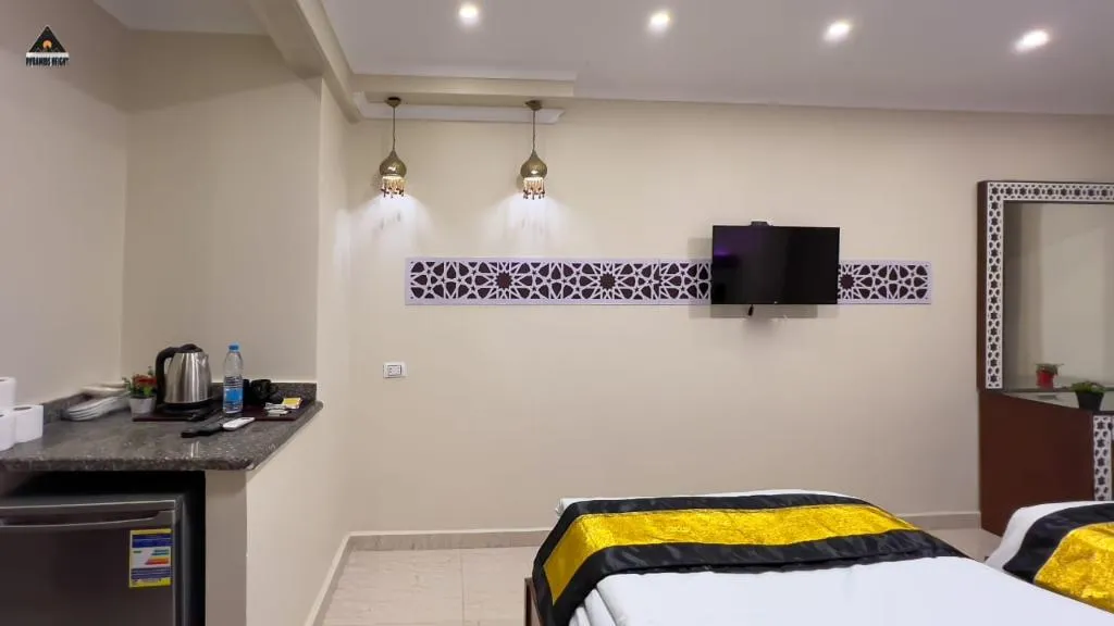 Room, Pyramids Height Hotel, Cairo