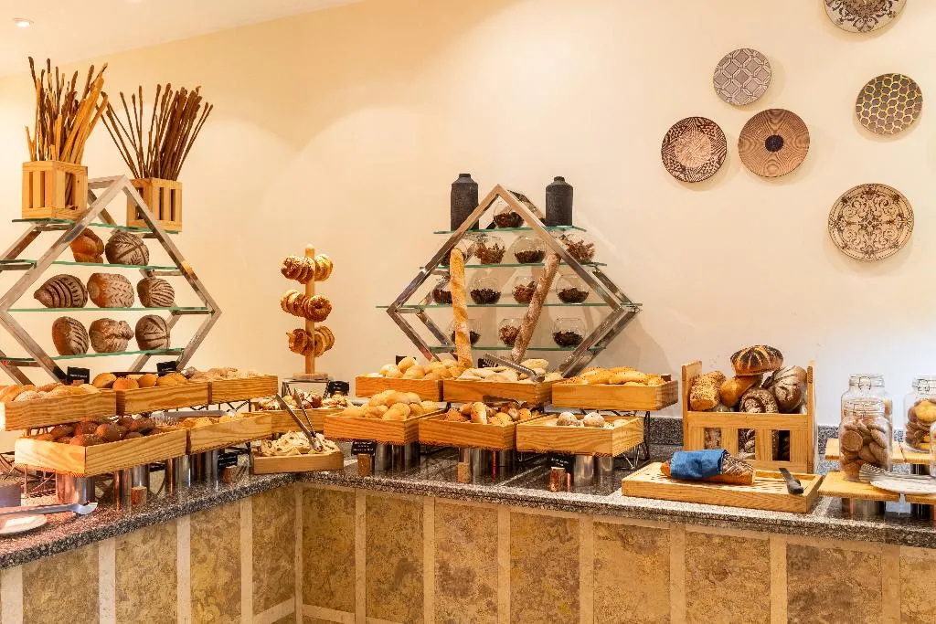 Restaurant, Fort Arabesque Resort, Spa and Villas, Red Sea Riviera