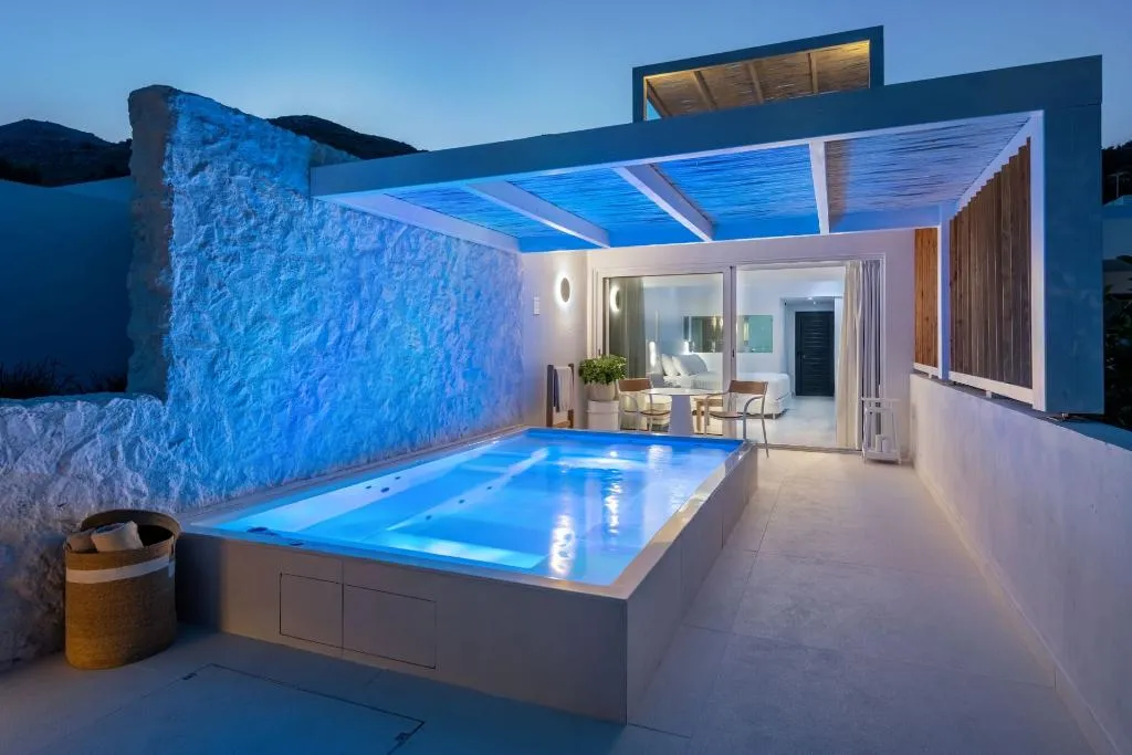SUITE BEACH FRONT Room, Dimitra Beach Hotel & Suites, Kos