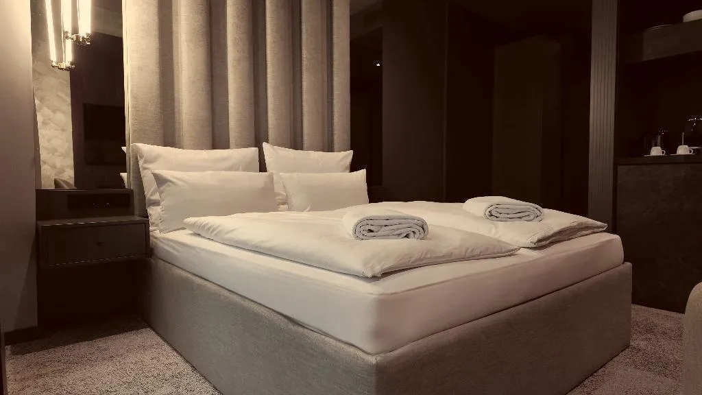 DOUBLE DELUXE SUPERIOR Room, Bellman Hotel, Berlin