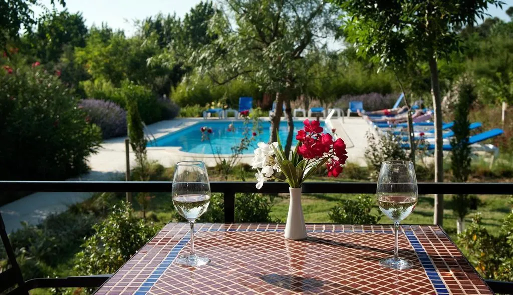 Pool, Aatu, Costa Brava