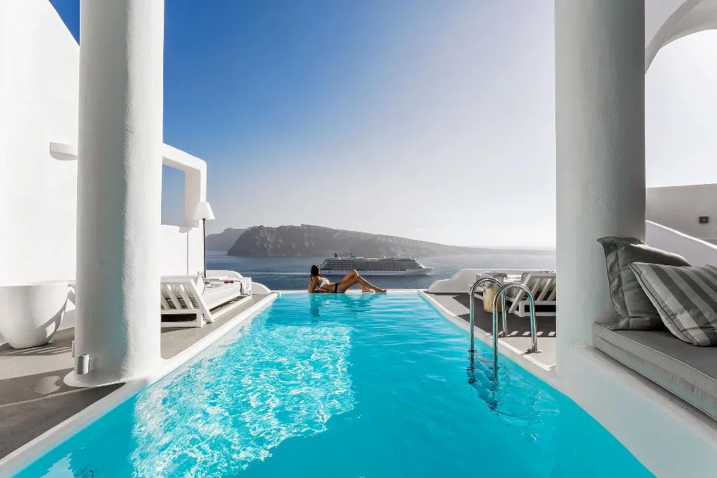 Pool, Charisma Suites, Santorini