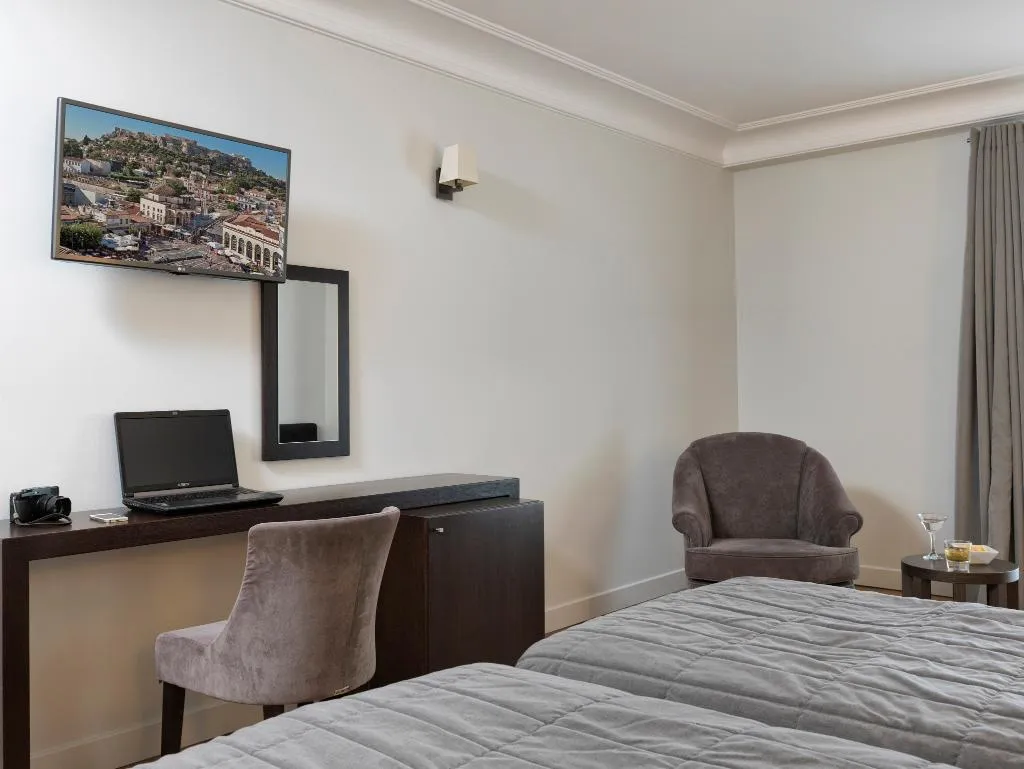 TRIPLE STANDARD Room, Acropolis Hill, Athens