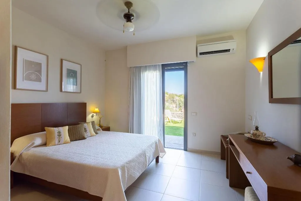 Room, Elounda Olea Villas & Apartments, Crete