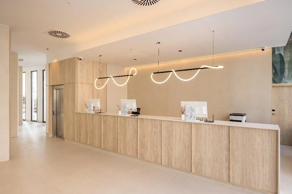 Lobby, RH Arena, Valencia