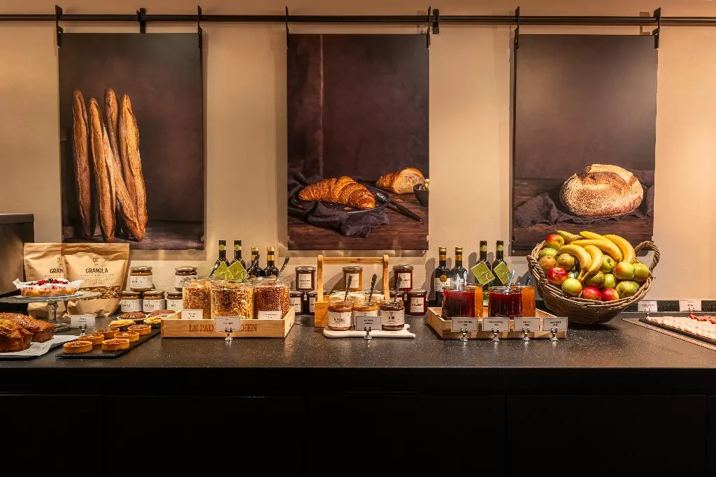 Restaurant, Leonardo Boutique Hotel Maastricht City Center, Amsterdam