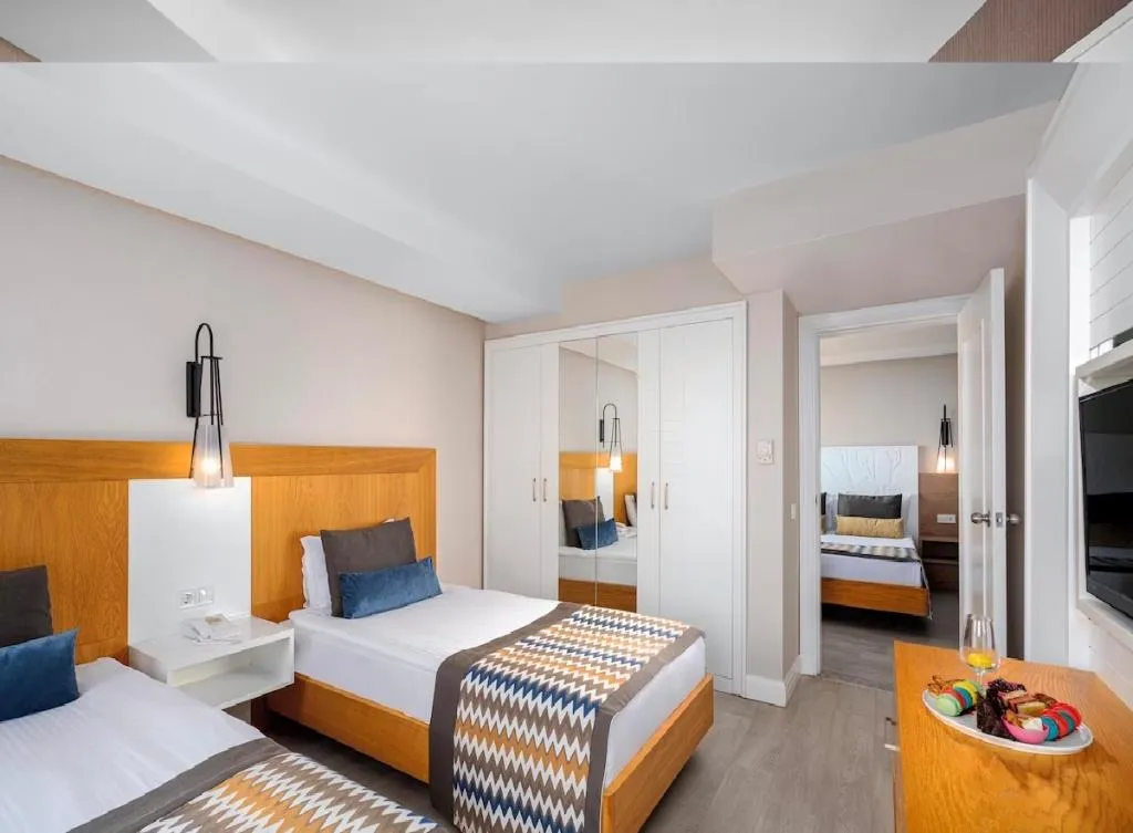 DOUBLE WITH TERRACE Room, Kirman Sidera Luxury & Spa, Antalya