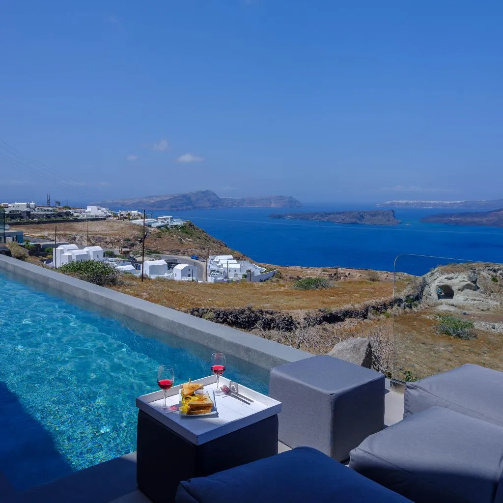 SUITE SUPERIOR SEA VIEW Room, Kalestesia Suites, Santorini