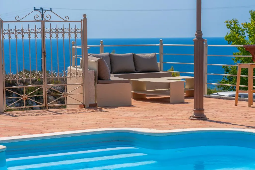 Pool, Kekatos Studios, Kefallinia