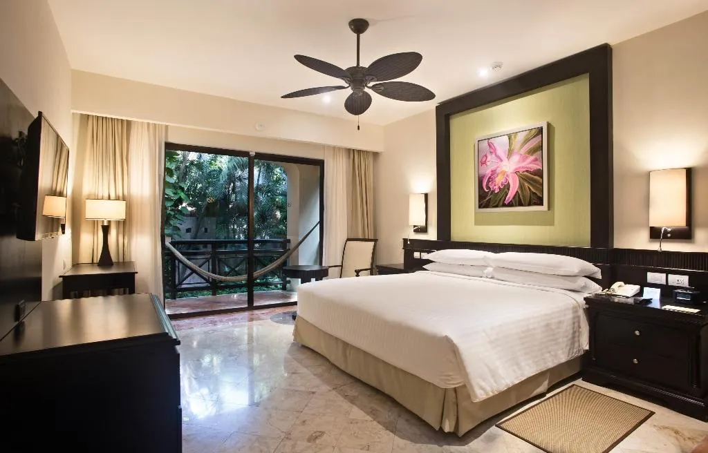 SUITE DELUXE Room, Occidental at Xcaret Destination, Cancun Area
