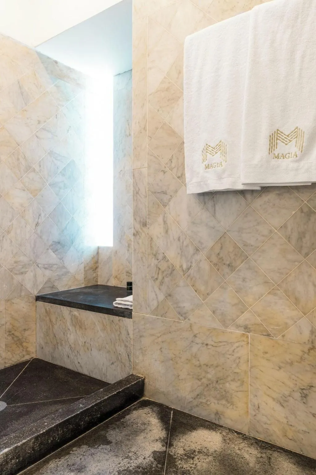SUITE SEA VIEW KING BED Room, Villa Magia, Naples