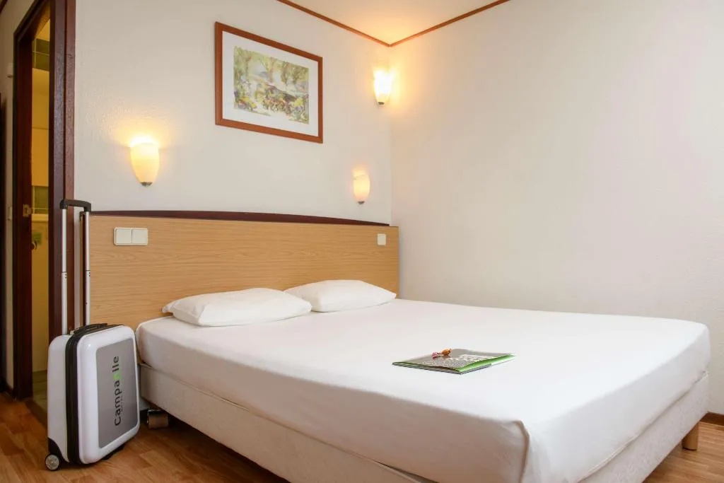 DOUBLE STANDARD Room, Campanile Hotel & Restaurant Gouda, Amsterdam