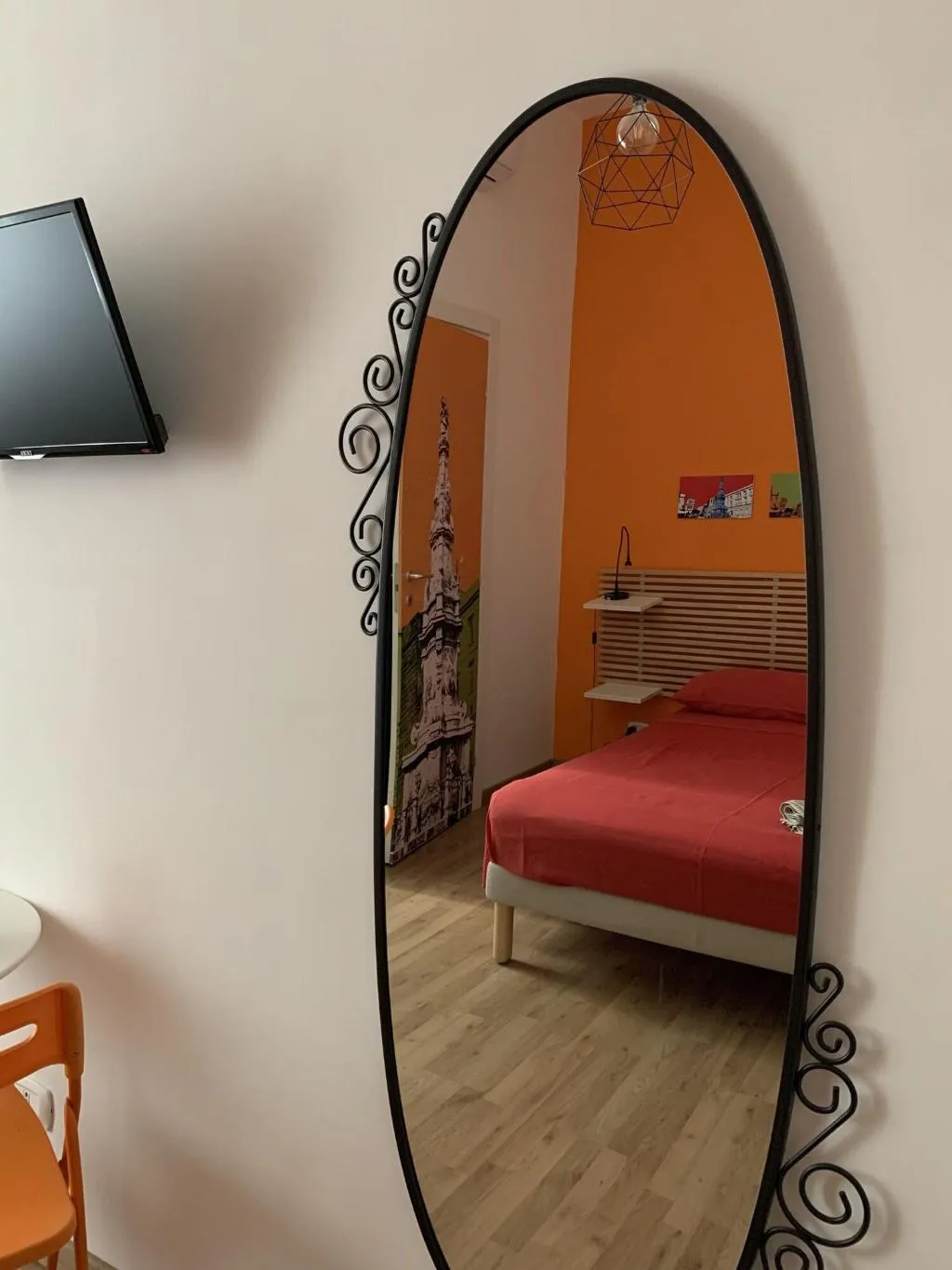 Room, B&B Tarumbò, Naples
