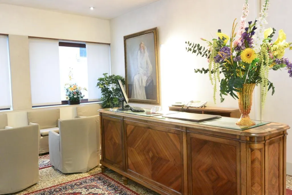 Lobby, San Zulian, Venice