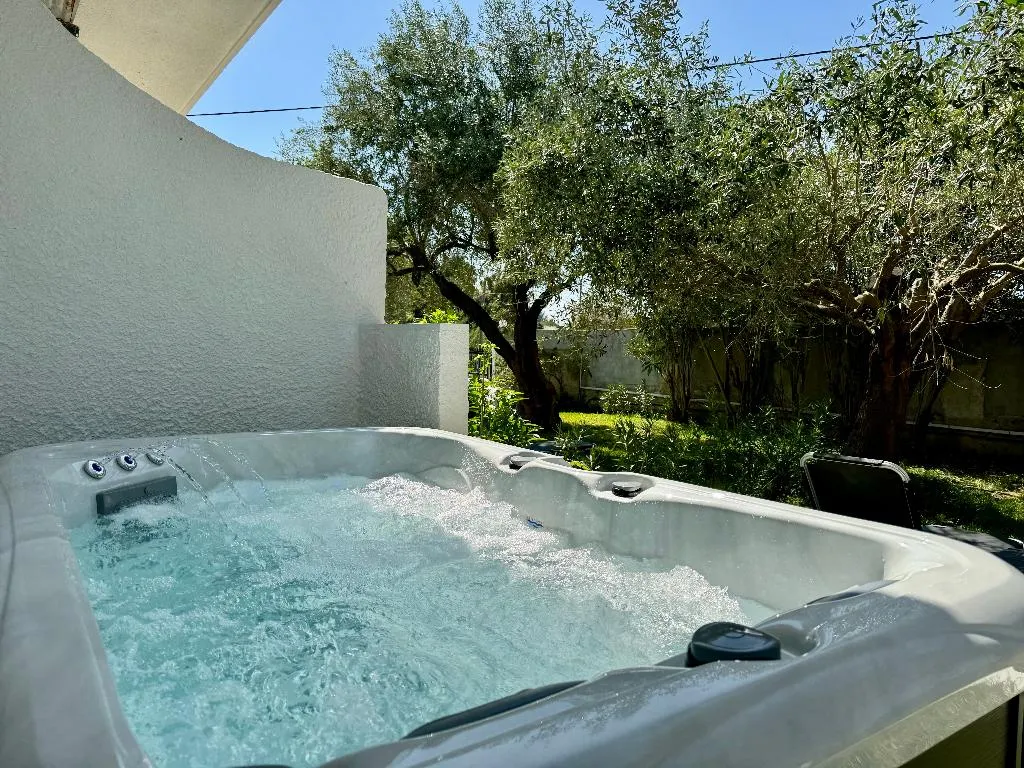 JUNIOR SUITE HONEYMOON Room, Bruskos Hotel & Suites, Corfu