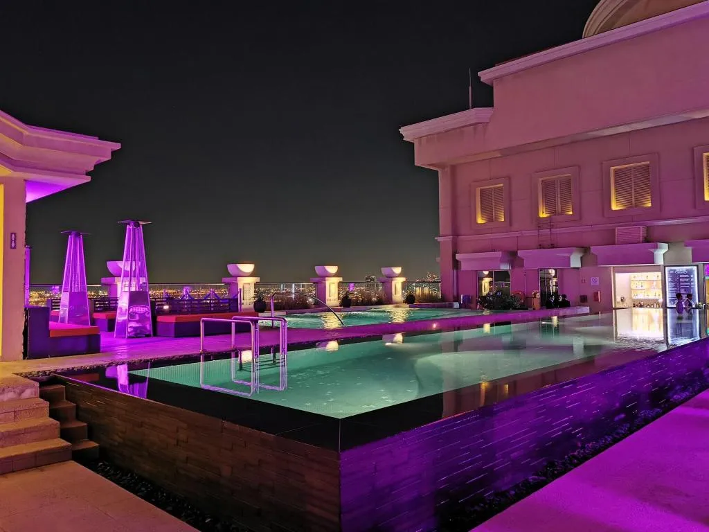Pool, Sheraton Dubai Mall of the Emirates Hotel, Dubai