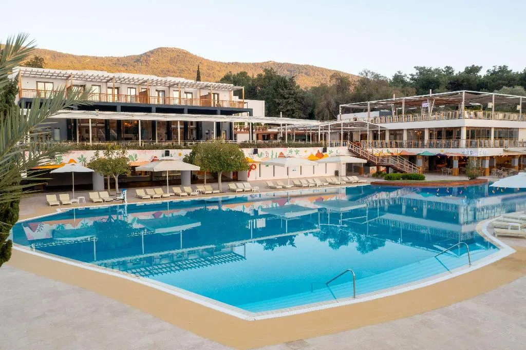 Pool, DoubleTree By Hilton Bodrum Isıl Club Resort, Bodrum