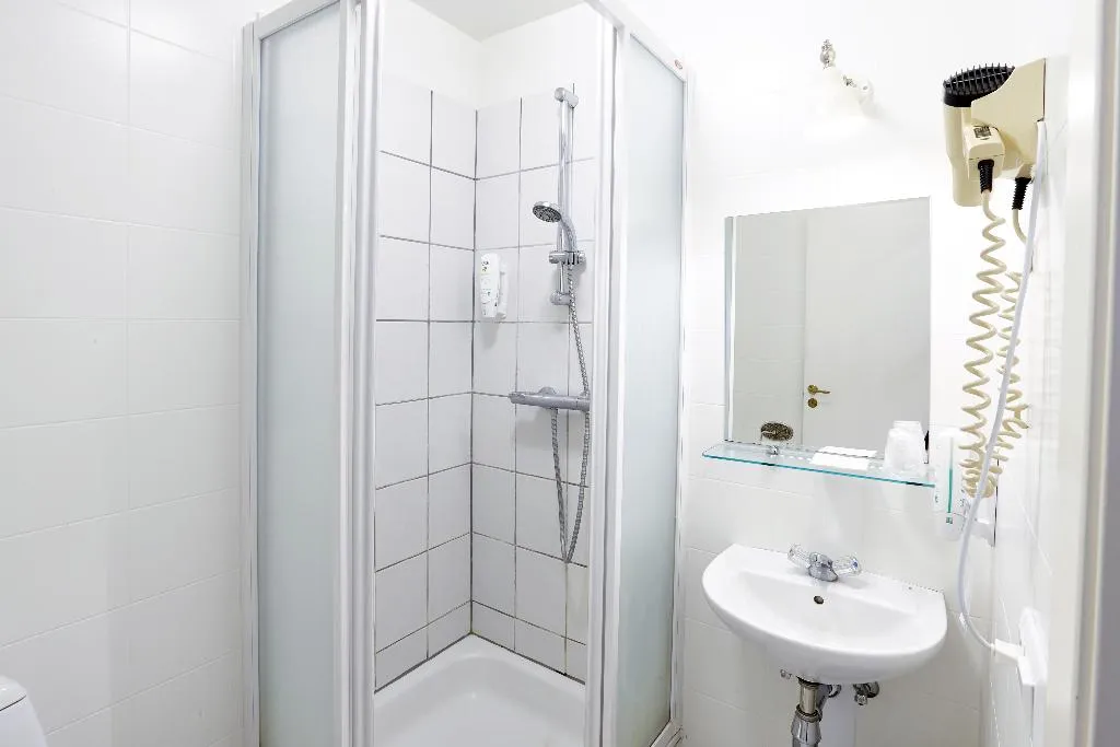 Room, Fosshotel Baron, Reykjavik