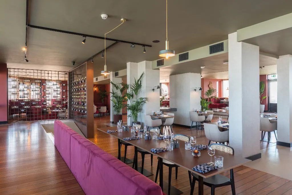 Restaurant, Leonardo Hotel IJmuiden Seaport Beach, Amsterdam