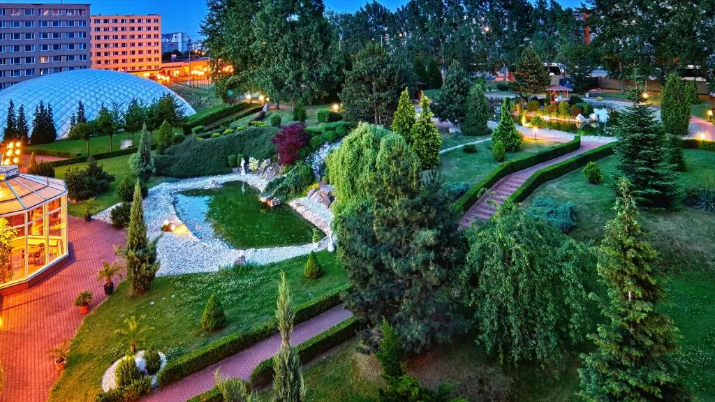 Terrace, Top Hotel Praha, Prague
