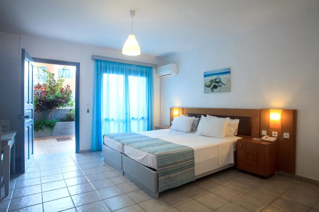 Double or Twin POOL VIEW Room, Marilisa Hotel, Crete