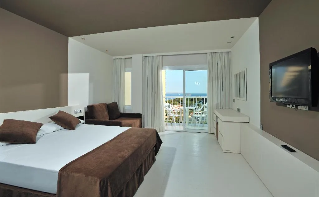FAMILY ROOM STANDARD Room, Sol Guadalupe, Majorca