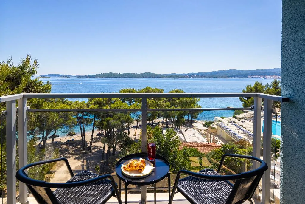 FAMILY ROOM SIDE SEA VIEW WITH BALCONY Room, Aminess Vival Grand Azur Hotel, Dubrovnik