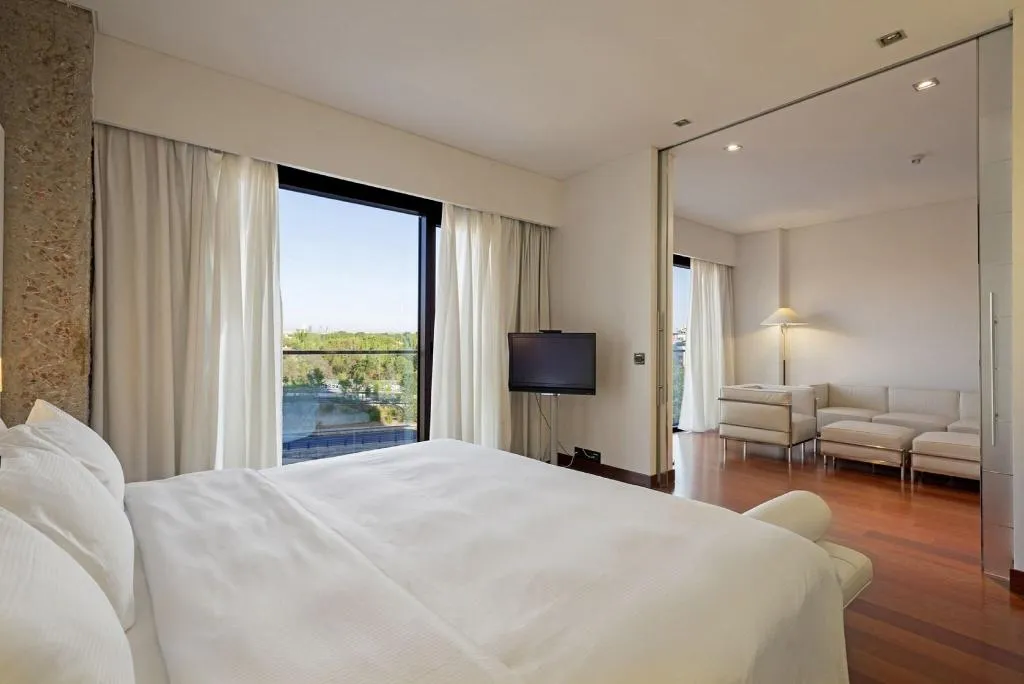 Room, Hilton Madrid Airport, Madrid