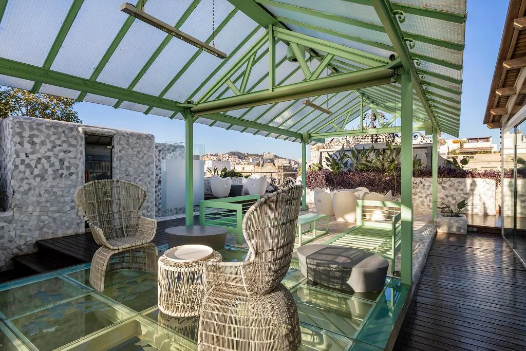 Terrace, El Palauet Modernist Suites, Barcelona