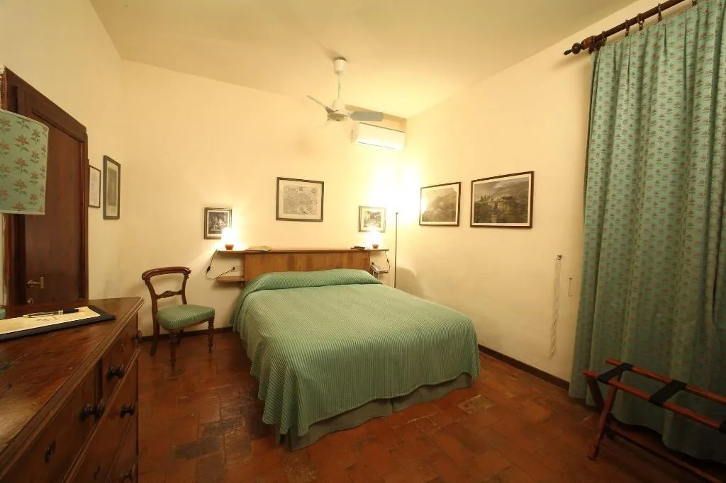Room, B&B Rovezzano, Florence