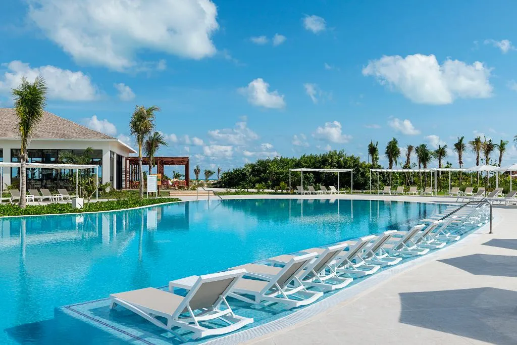 Pool, Ocean Allure Costa Mujeres Adults Only All Incl, Cancun Area