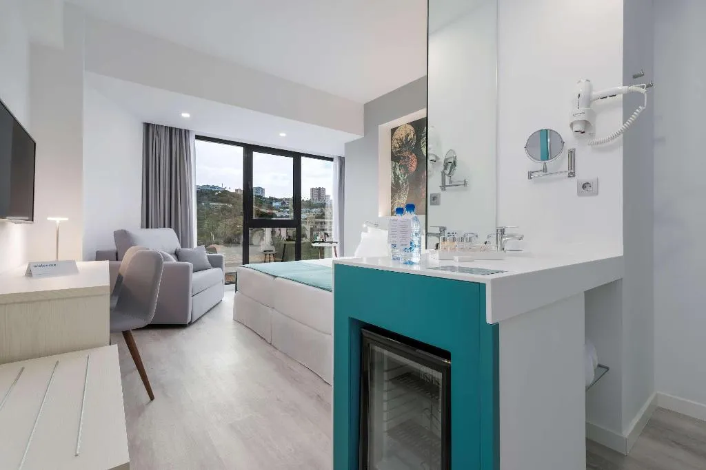 FAMILY ROOM STANDARD Room, Occidental Las Palmas, Gran Canaria