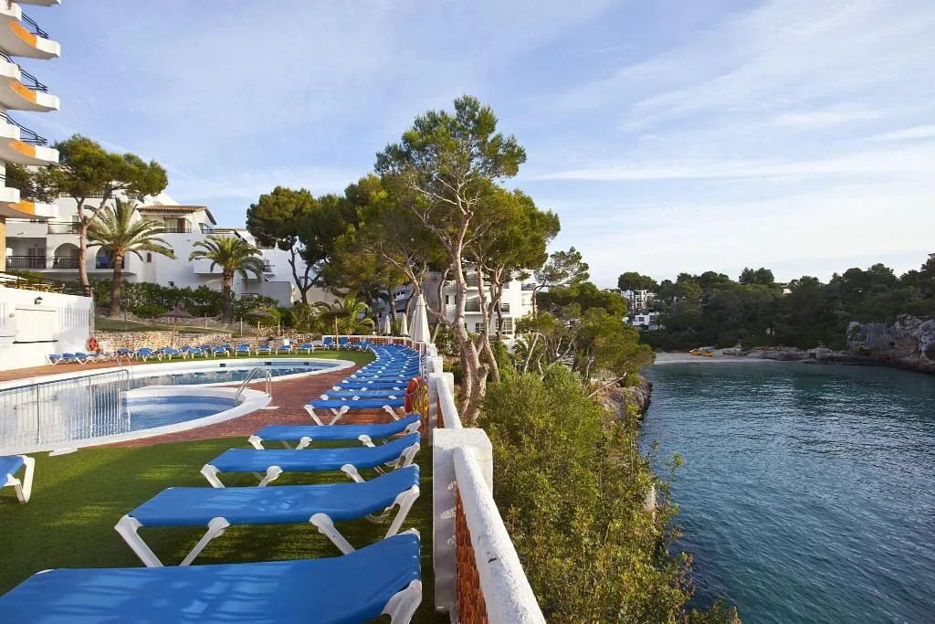 Pool, Cala Ferrera, Majorca