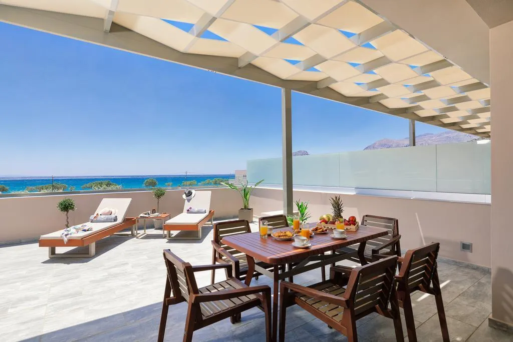 Terrace, Belvedere Apts & spa, Crete