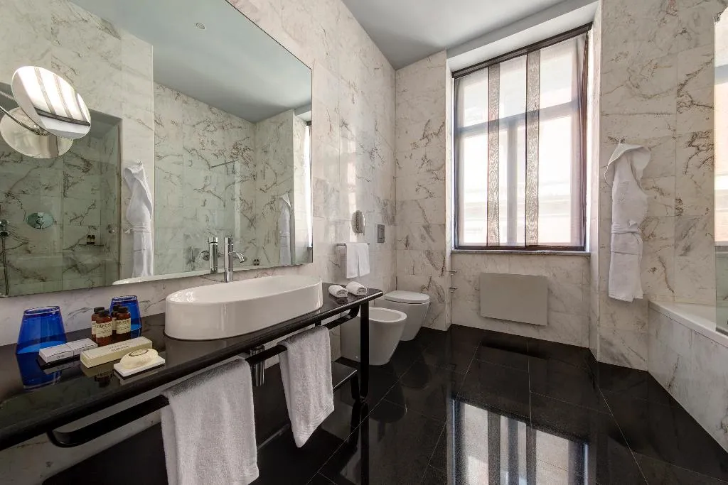 JUNIOR SUITE STANDARD Room, Grand Hotel Palace Rome, Rome