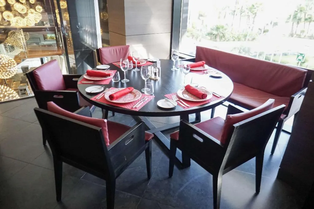 Restaurant, Royal Tulip City Center, Tangier