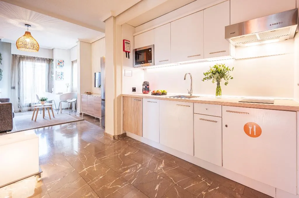APARTMENT WITH TERRACE Room, Apartamentos G3 Galeón, Madrid